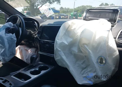 2019 Jeep Grand Cherokee Altitude 4X4 из США, поврежденный, VIN 1C4RJFAG1KC587636